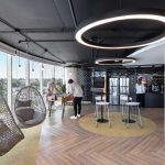 Oficinas Arcos del Sur (McDonald's) Uruguay / Contract Workplaces