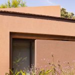 Casa [en] torno al árbol / otro estudio [oficina de arquitectos]