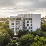 Edificio de viviendas Ment / Arkham Projects + Desnivel Arquitectos