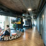 Oficinas Universal Music Chile / Contract Workplaces