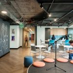 Oficinas Universal Music Chile / Contract Workplaces