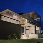 Casa Lago / Estudio Panbatt