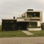 Casa Lago / Estudio Panbatt
