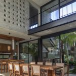 Casa Vihara / Di Frenna Arquitectos