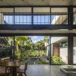 Casa Vihara / Di Frenna Arquitectos