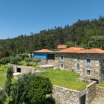 Hotel de la Casa de los Cerezos / Tiago do Vale Arquitectos