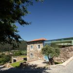 Hotel de la Casa de los Cerezos / Tiago do Vale Arquitectos