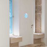 Hotel de la Casa de los Cerezos / Tiago do Vale Arquitectos