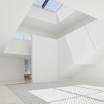 Hotel de la Casa de los Cerezos / Tiago do Vale Arquitectos
