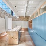 Hotel de la Casa de los Cerezos / Tiago do Vale Arquitectos