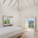 Hotel de la Casa de los Cerezos / Tiago do Vale Arquitectos