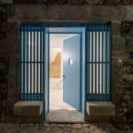 Hotel de la Casa de los Cerezos / Tiago do Vale Arquitectos