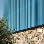Hotel de la Casa de los Cerezos / Tiago do Vale Arquitectos