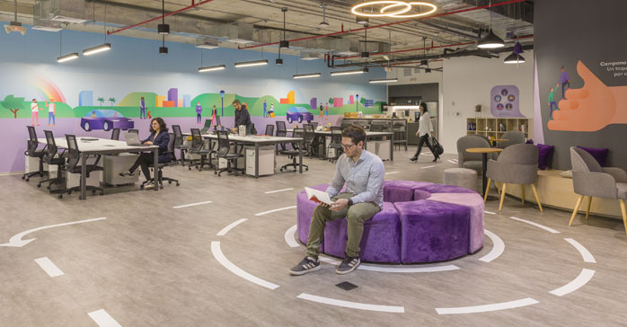 Oficinas Cabify Perú / Contract Workplaces