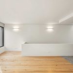 Casa de Sá / Tiago do Vale Arquitectos