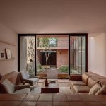 Casa Ederlezi / Práctica Arquitectura