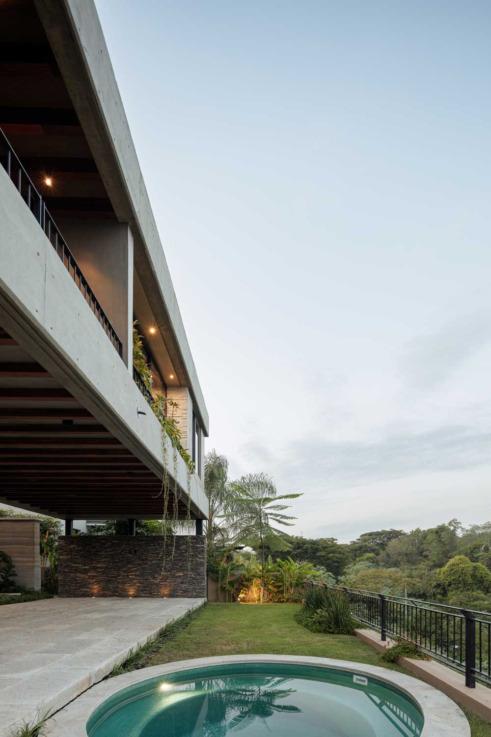 Casa Nomah / Di Frenna Arquitectos