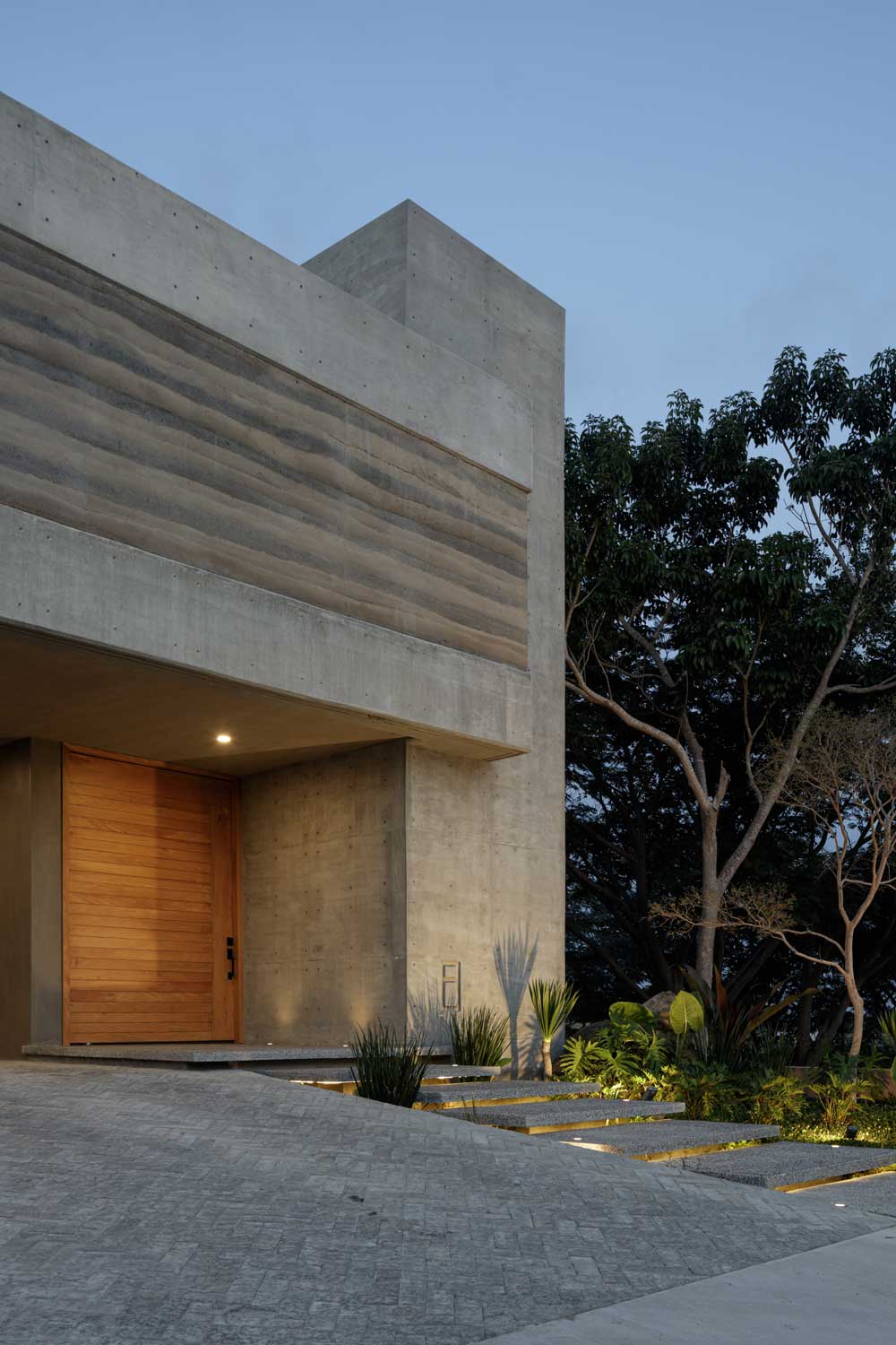 Casa Nomah / Di Frenna Arquitectos