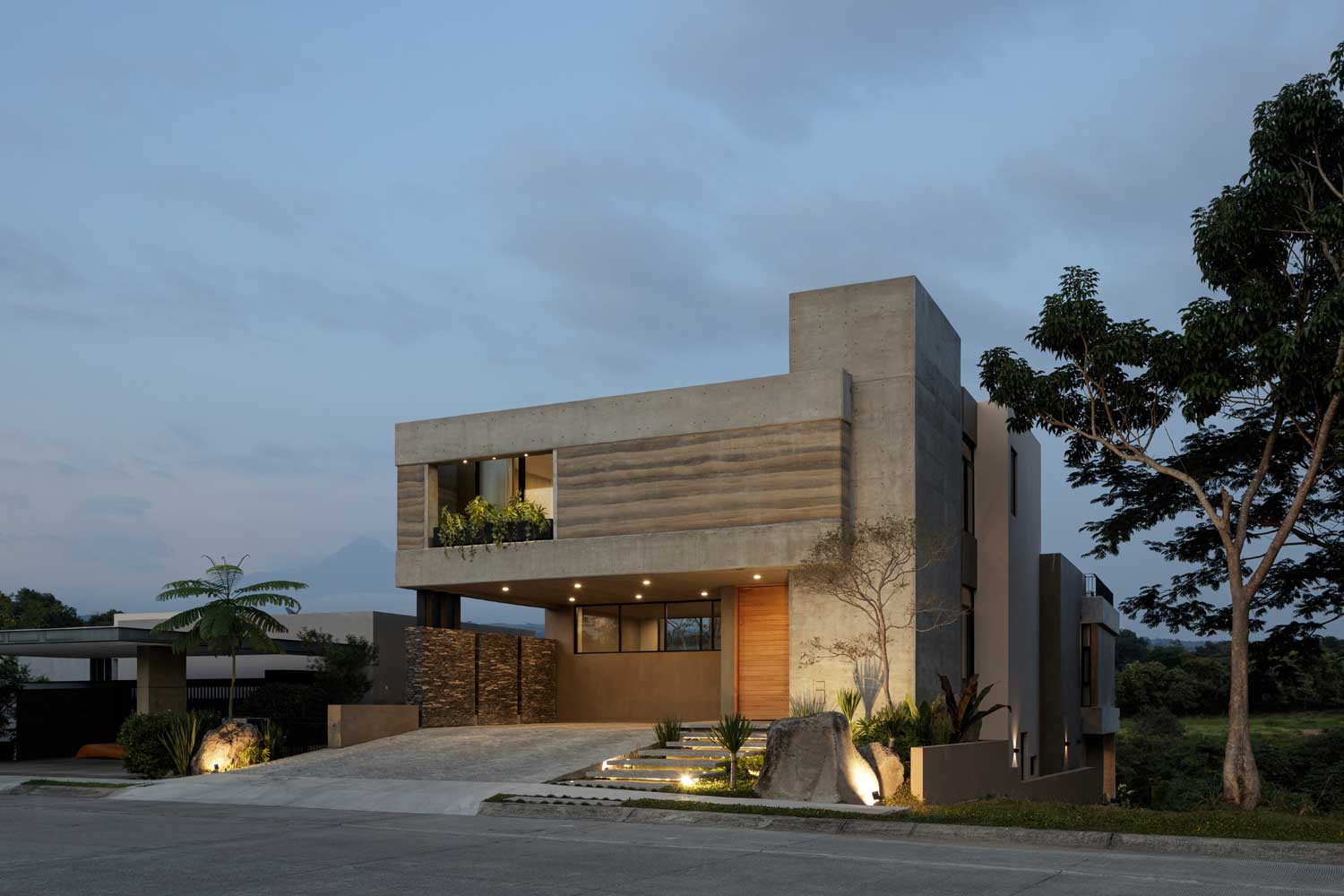 Casa Nomah / Di Frenna Arquitectos