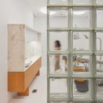 Clínica dental Nery Do Vale / Tiago do Vale Arquitectos