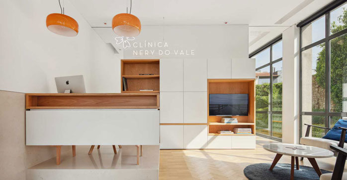 Clínica dental Nery Do Vale / Tiago do Vale Arquitectos