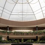 Centro comercial Pabellón Bosques / Taller David Dana