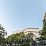 Centro comercial Pabellón Bosques / Taller David Dana