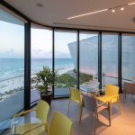 Showroom y ampliación del Park Royal Cancún / Amezcua